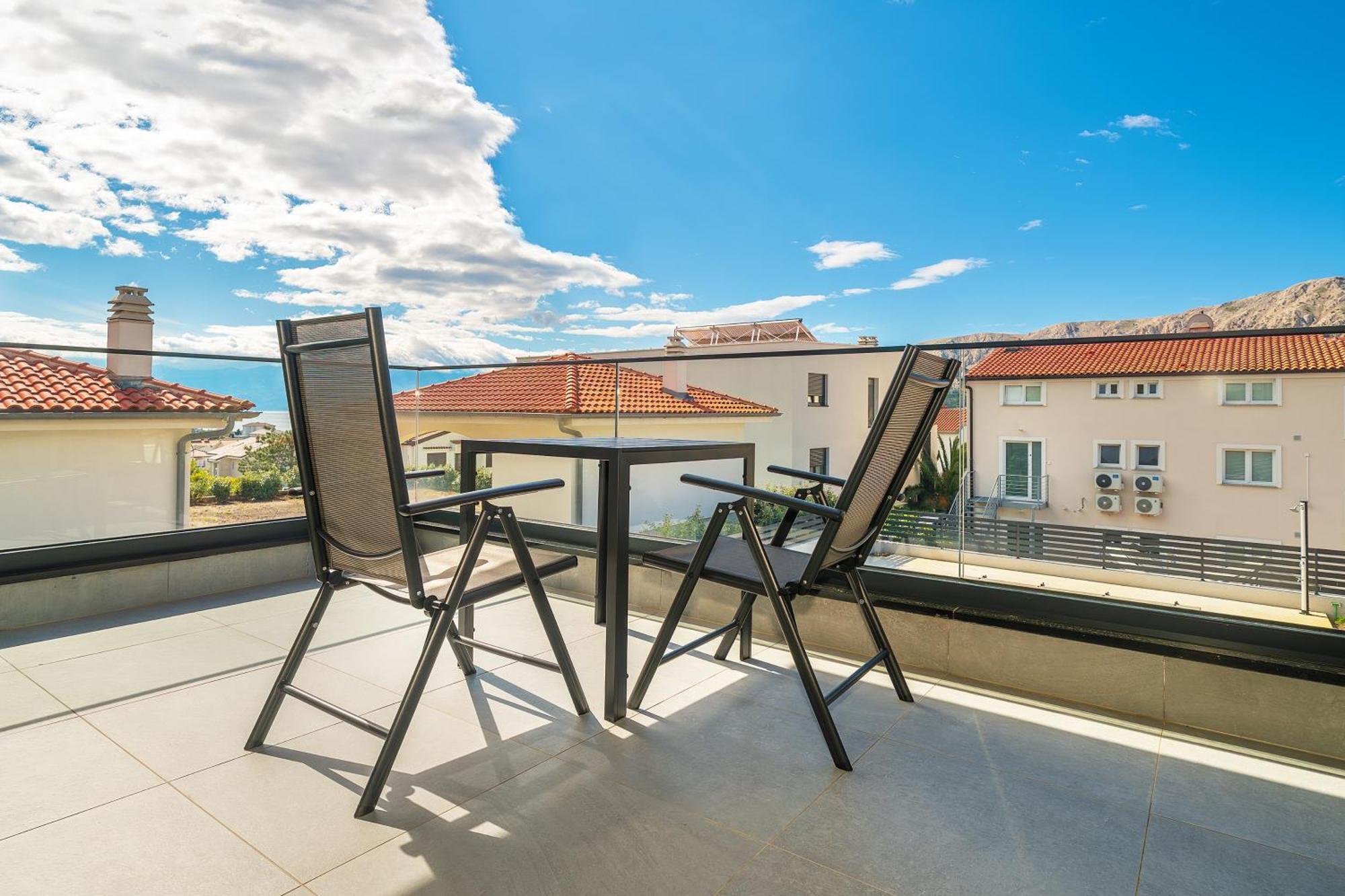 Poolside Apartments Anabella Baška Dış mekan fotoğraf