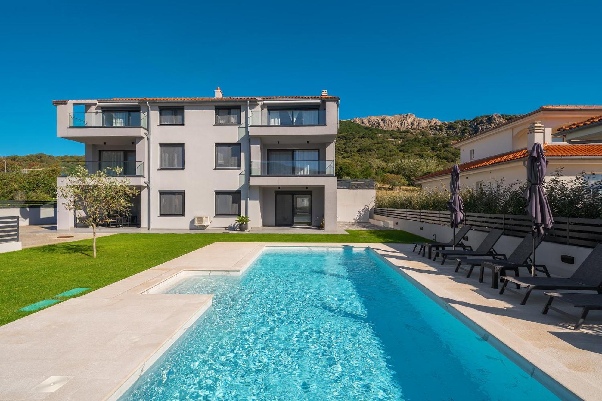 Poolside Apartments Anabella Baška Dış mekan fotoğraf